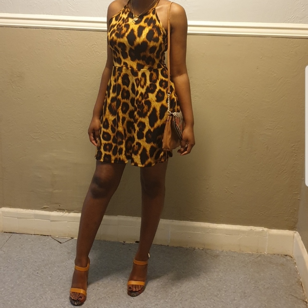 Dress - Picture 2 of 2